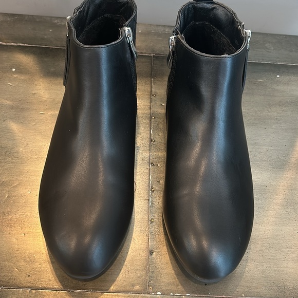 Maxmuxun Woman’s Chelsea Ankle , Flat Boots - Picture 6 of 12